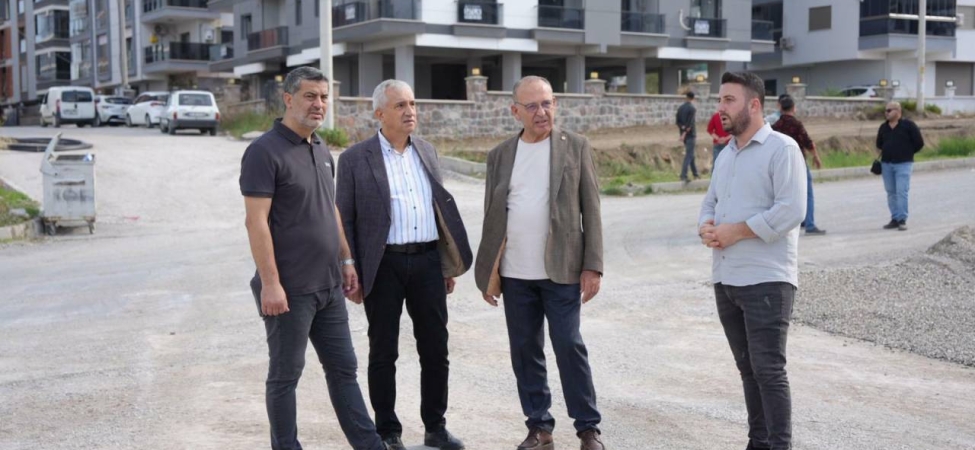 baskan-akin’dan-ergenekon-mahallesi’ne-asfalt-mujdesi