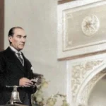 cumhuriyet’in-ilan-edildigi-saatlerde-neler-oldu